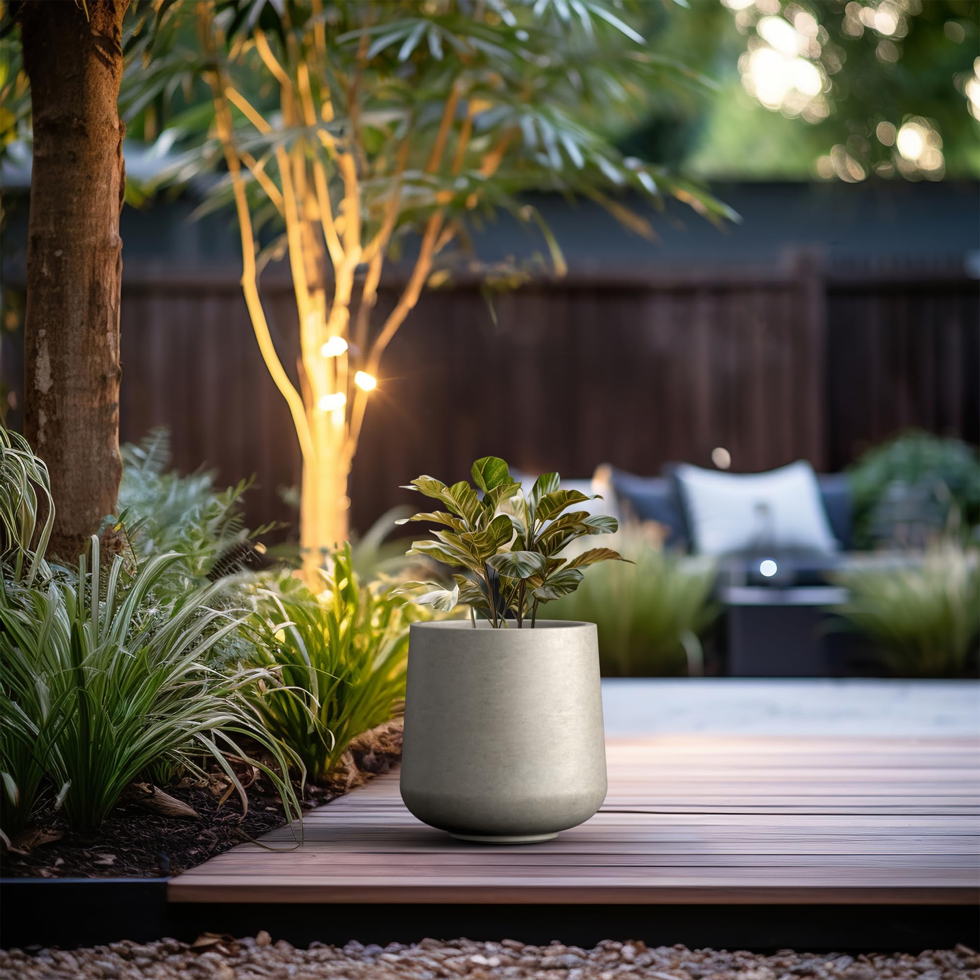 Kante spacious planter providing ample growing space for various plants