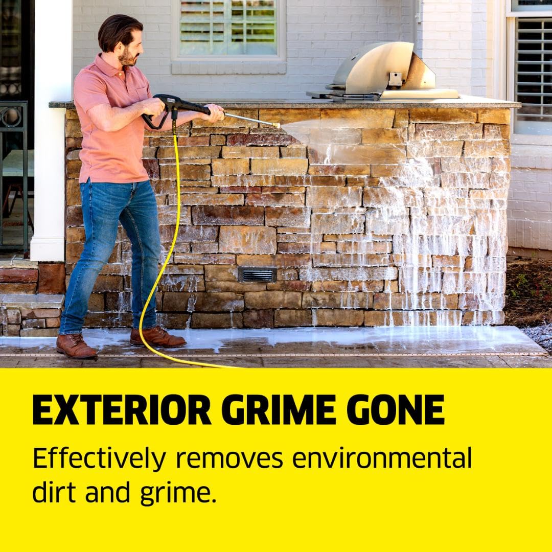 Kärcher detergent tank for pressure washers boosts cleaning power.
