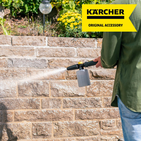 Kärcher FJ6 attaches to K1-K5 pressure washers for versatile cleaning