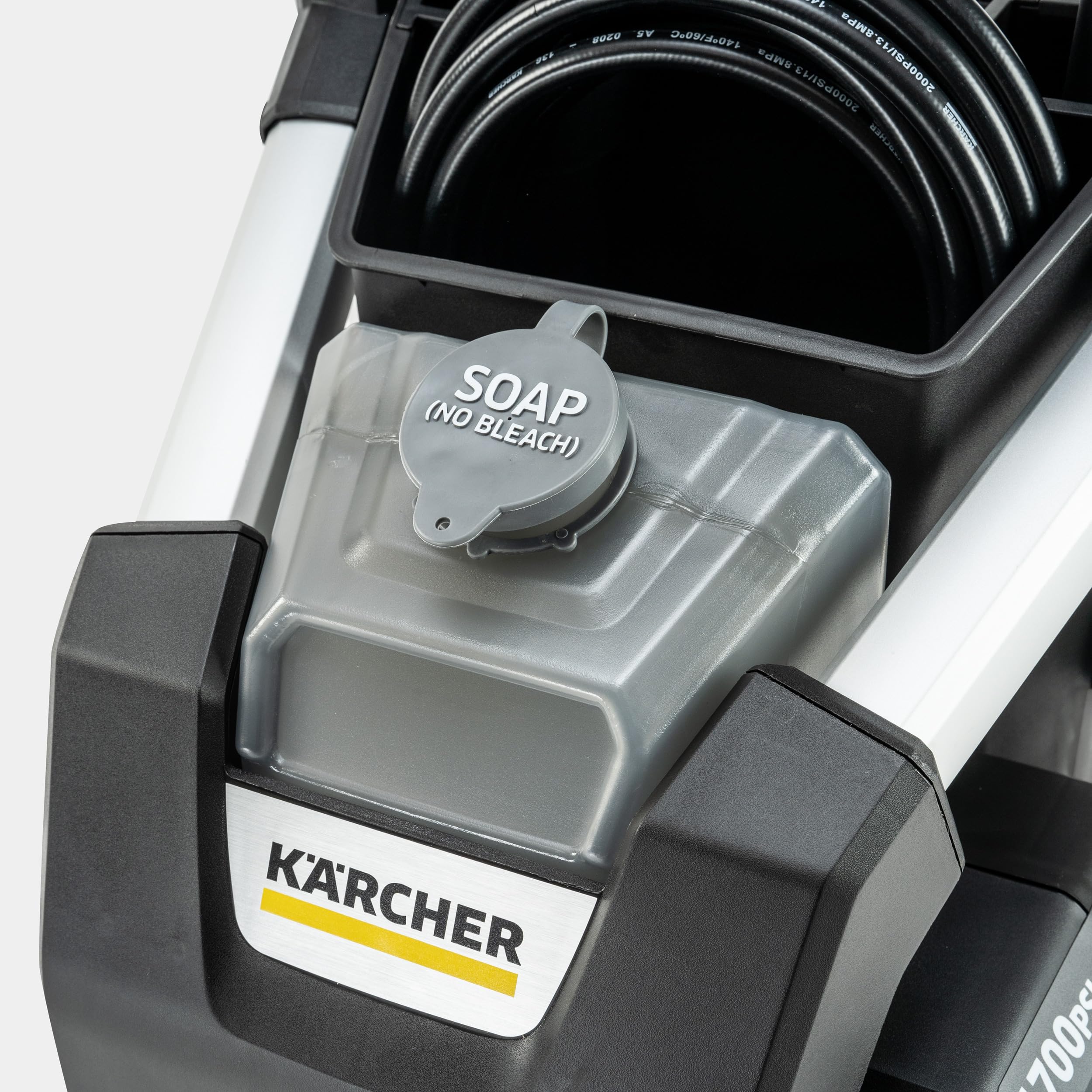 Kärcher K1700B turbo nozzle in action delivering strong cleaning power