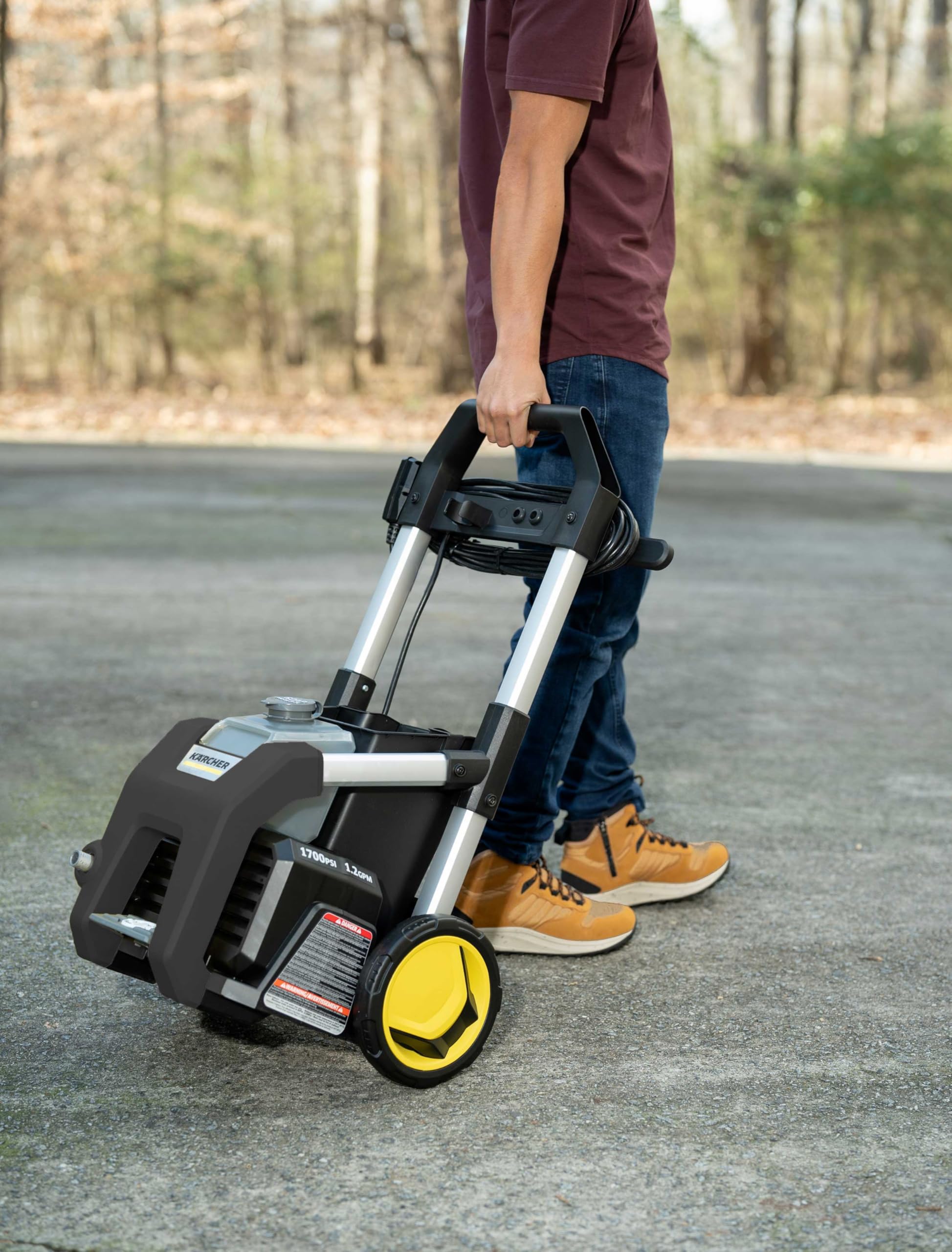 Kärcher K1700B wheels and handle illustrate effortless transport