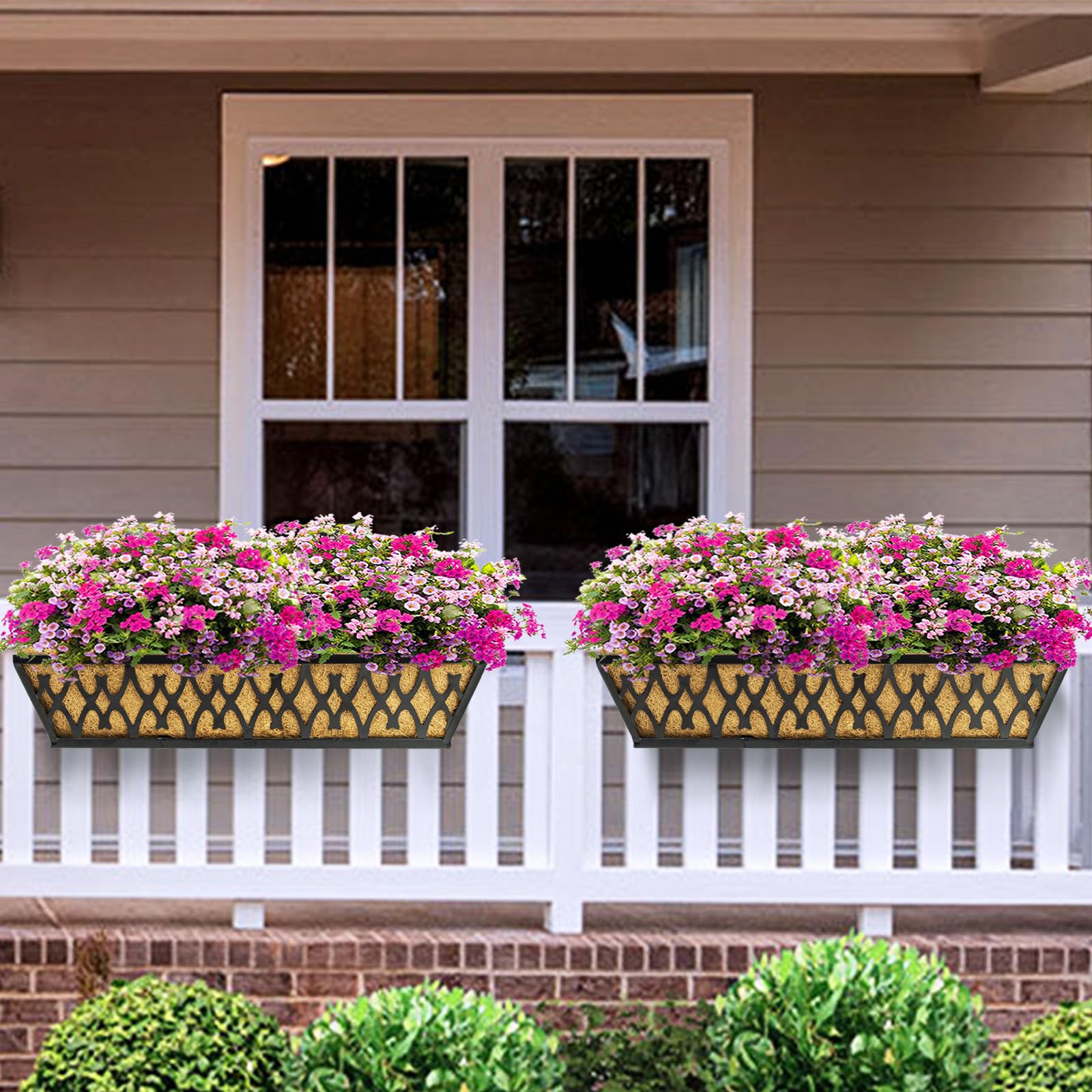 Karlliu coco liner-equipped planters promote healthy drainage and root breathability.