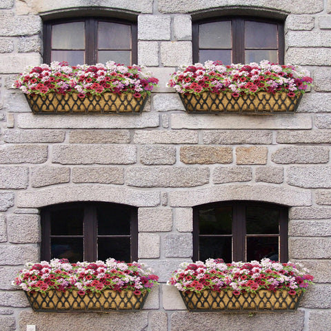 Karlliu two-pack 24-inch planters fit railings, fences, or windowsills