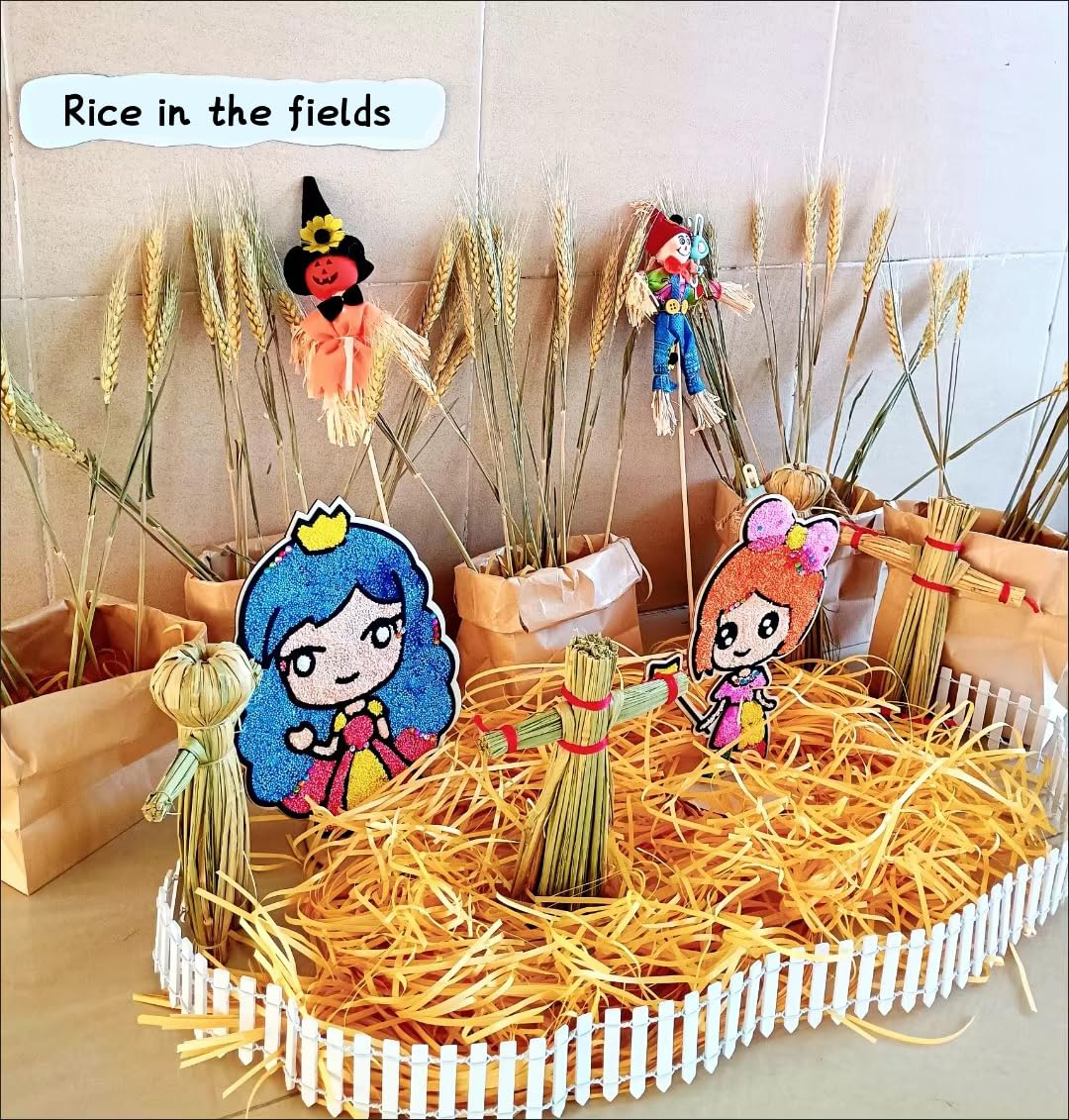 KASHUNUO fairy garden fence in a lush miniature scene