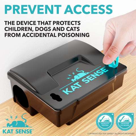 Kat Sense bait station locking lid protects bait from moisture and dirt.