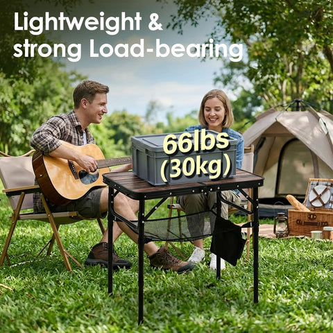 Kcmploro compact table ideal for indoor and outdoor use.
