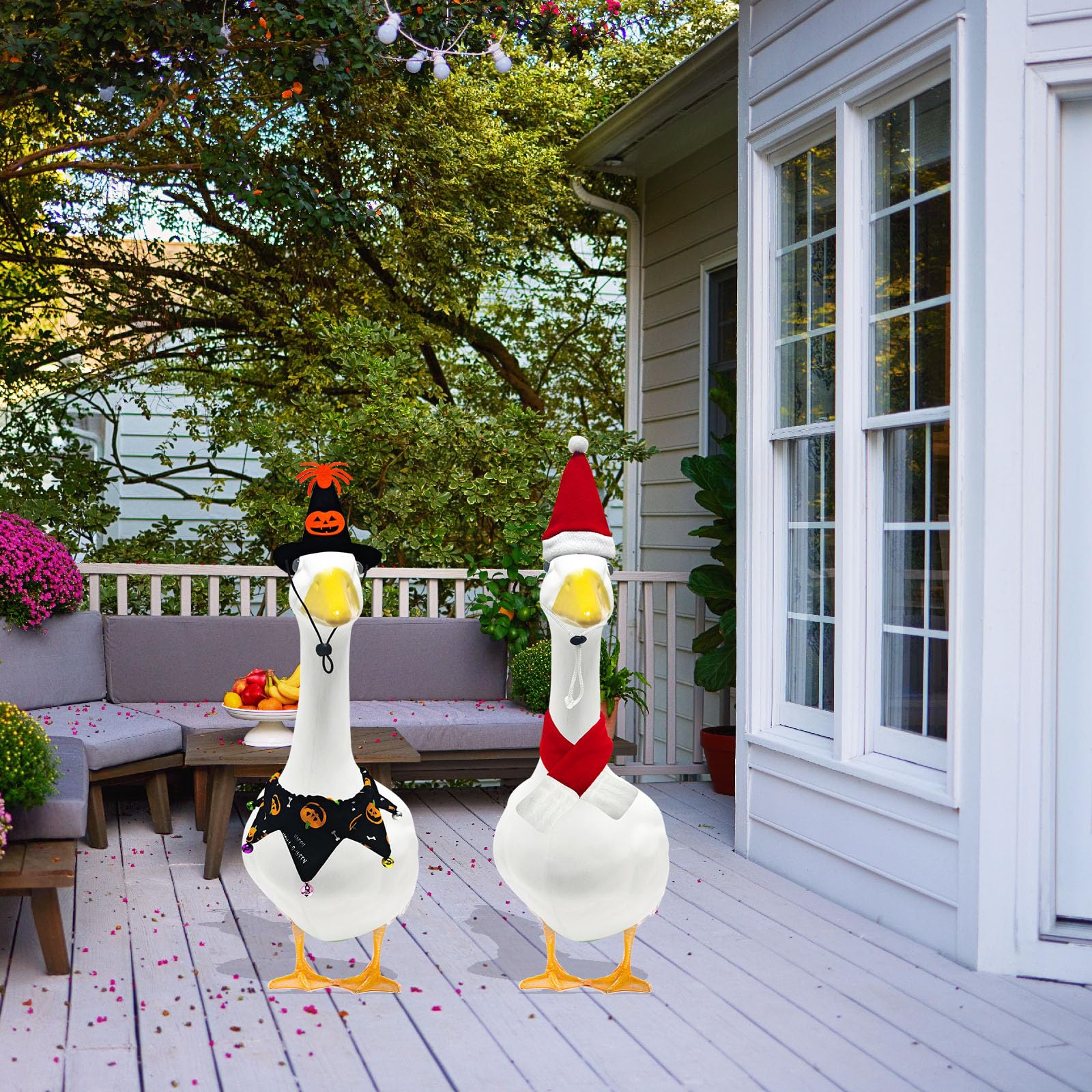 Kedaijin Christmas goose outfit brings festive charm to winter yard scenes.