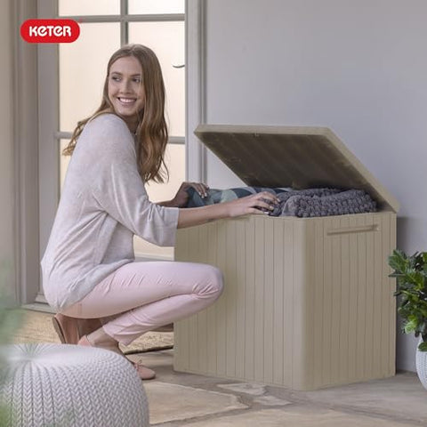 Keter City 30 Gallon beige lid closed on deck.