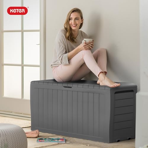 Keter Marvel Plus lockable lid provides secure yard storage