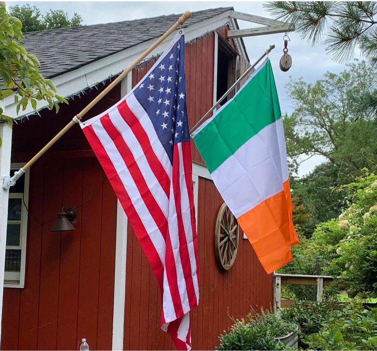 KEYCA Ireland flag features brass grommets for secure hanging