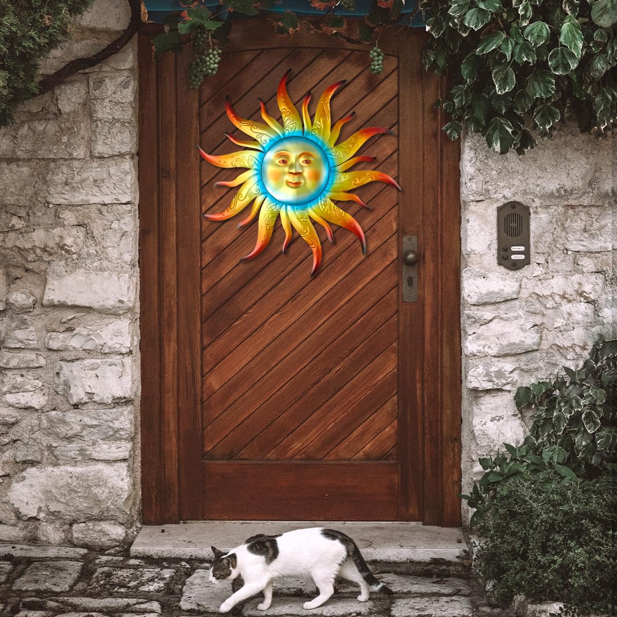 Kggetr Sun decor gift for garden lovers and art enthusiasts.