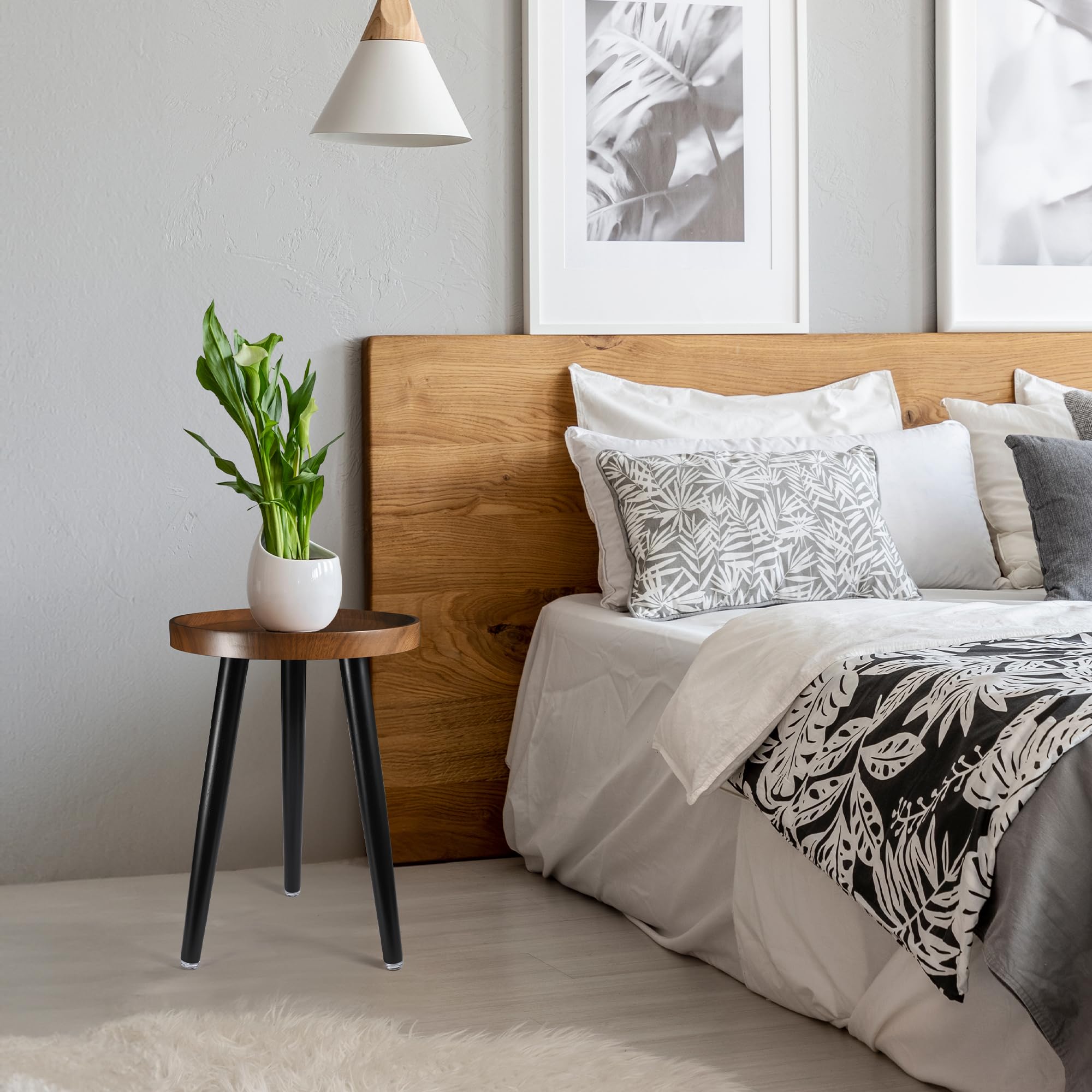 KGPLOME premium rubberwood legs provide stability up to 150 pounds.