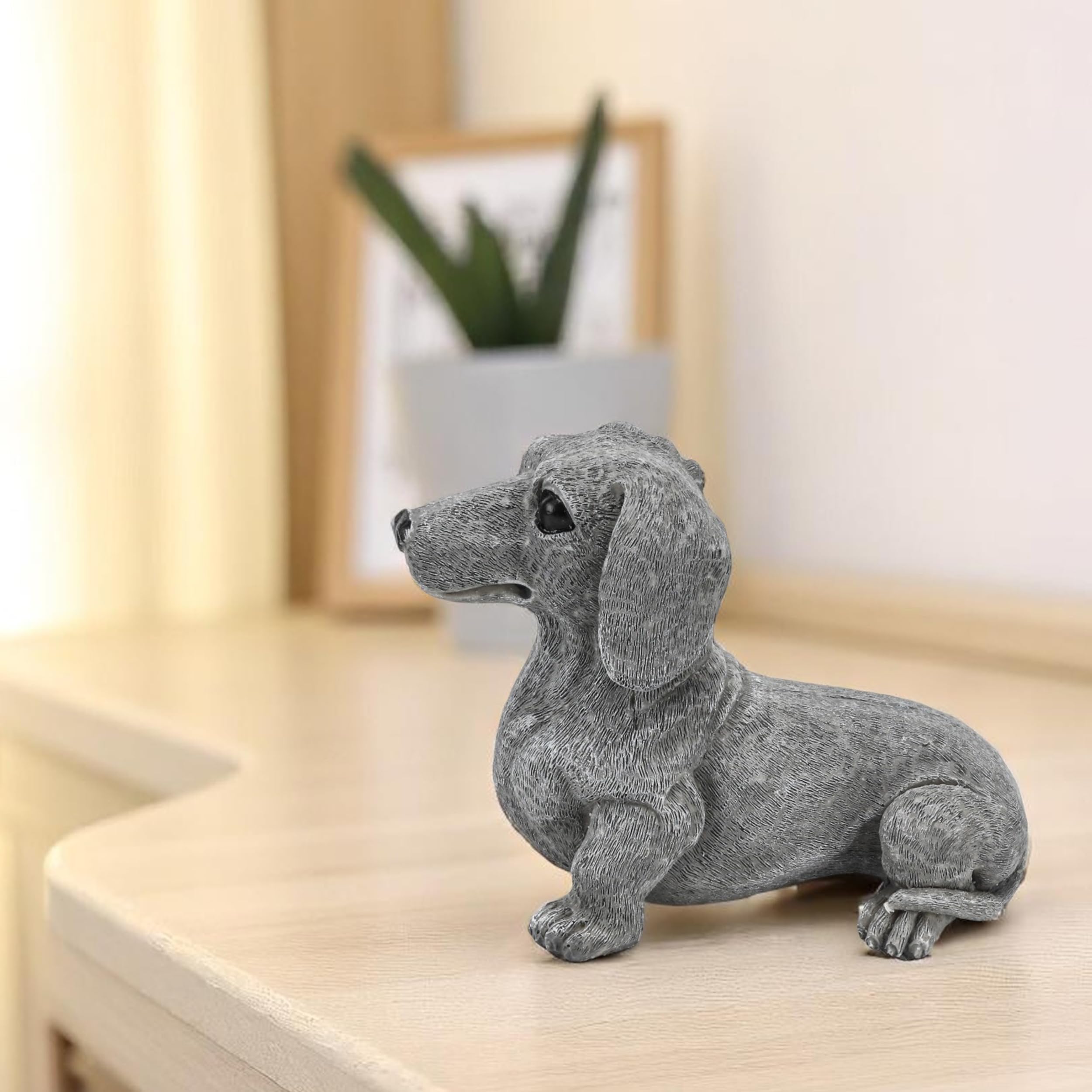 KH866 garden entryway decoration welcomes guests with calm, friendly presence.