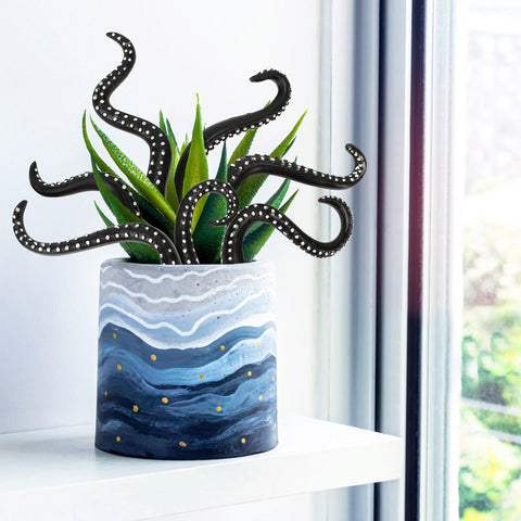 KH866 plant pot garden decor enhances indoor and outdoor spaces with whimsy