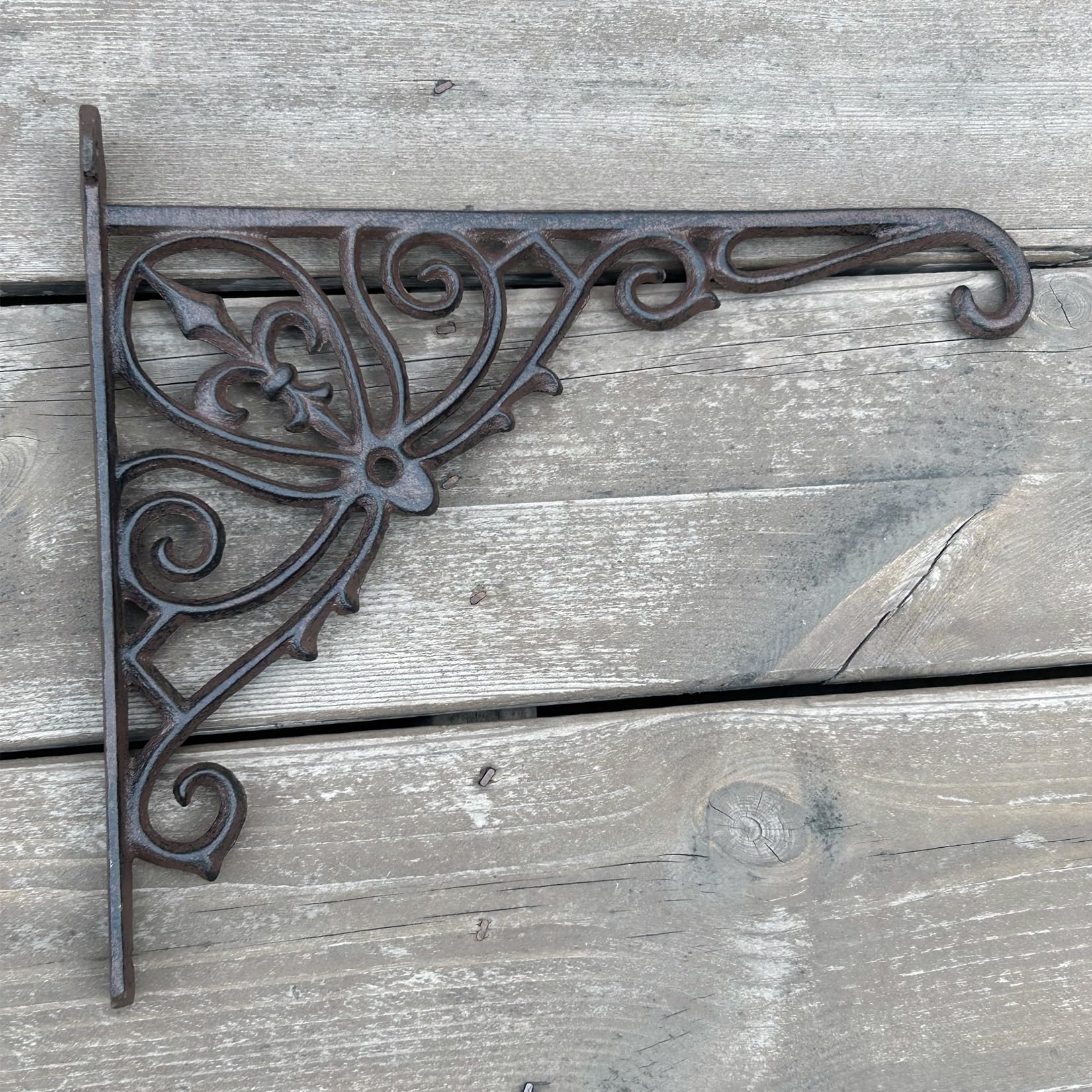 KiaoTime rustic brown finish bracket enhances garden or indoor spaces with style.