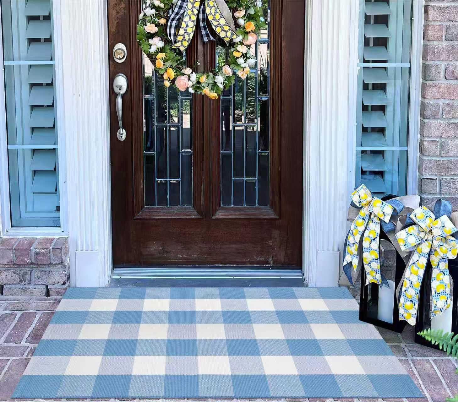 KIhipIoe buffalo plaid outdoor rug bedroom creates layered color and cozy vibe.