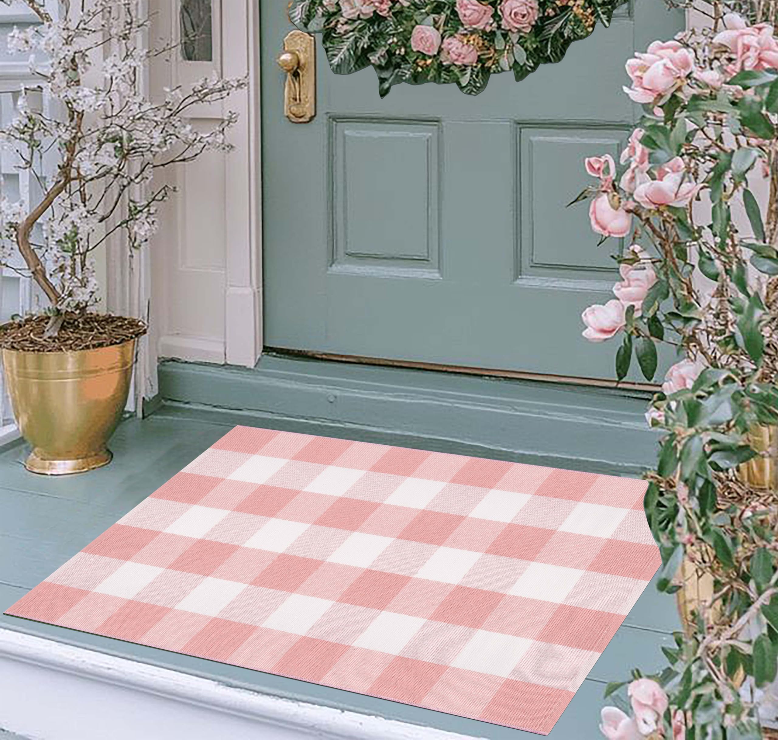 KIhipIoe front door mat doubles as entryway or living room rug