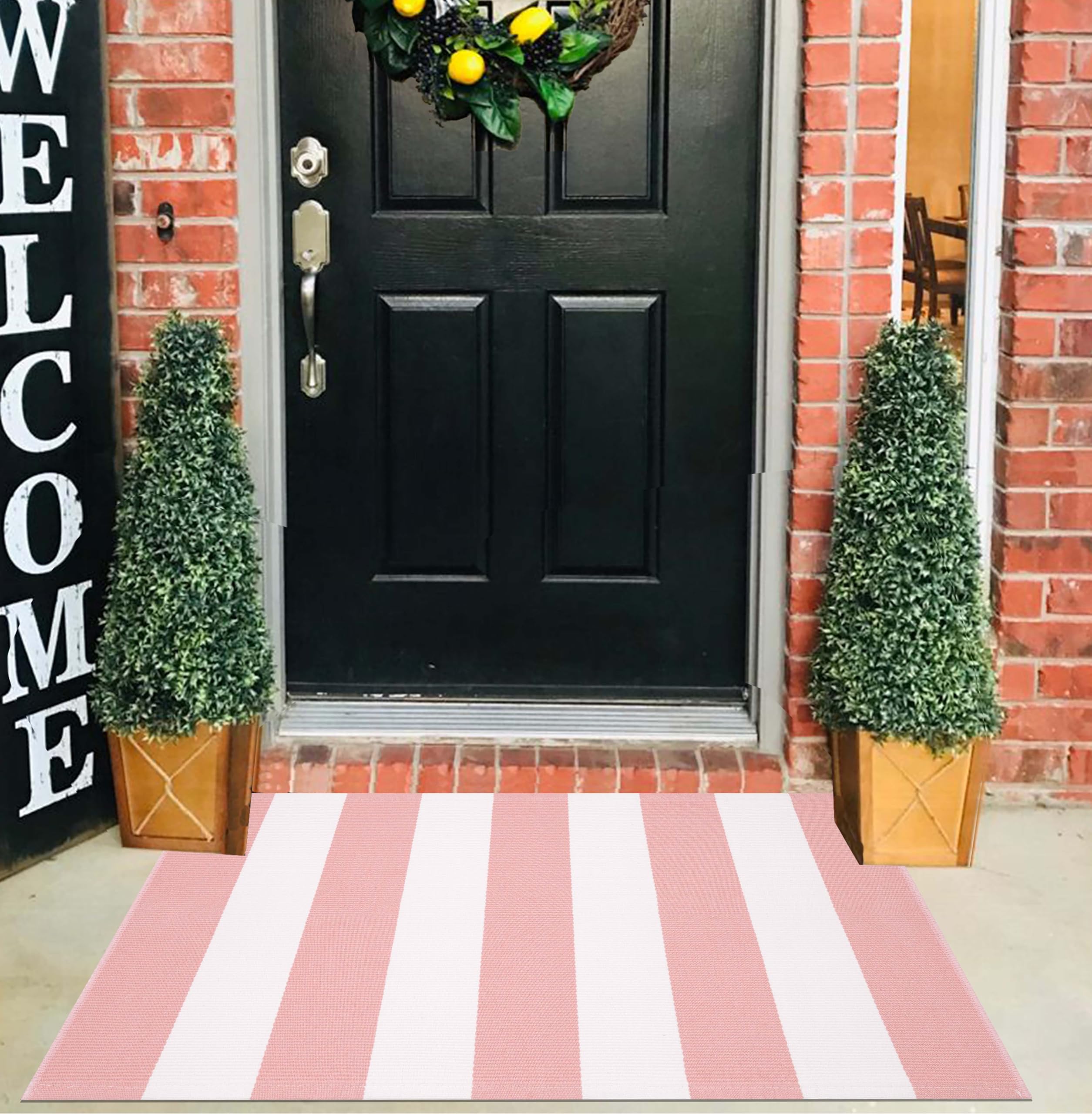 Machine washable KIhipIoe rug simplifies porch cleaning with delicate cycle care