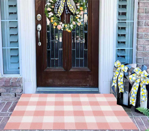 KIhipIoe seasonal plaid decor adds warmth for holidays