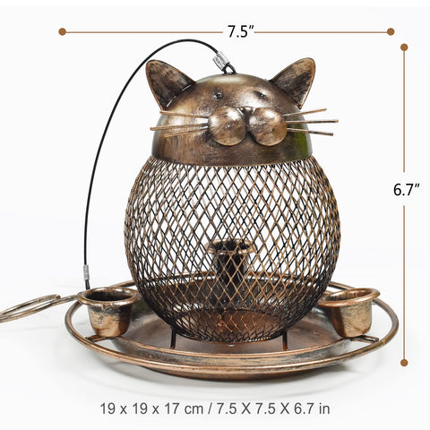 KIMCHOMERSE outdoor hanging design attracts finches and sparrows for a lively yard display.