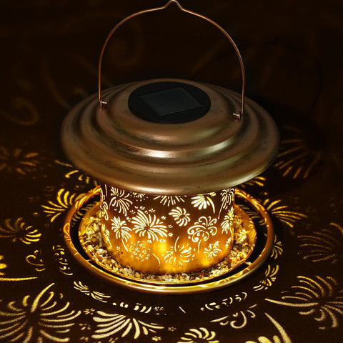 KIMERSE flowers-pattern bird feeder attracting birds with floral details