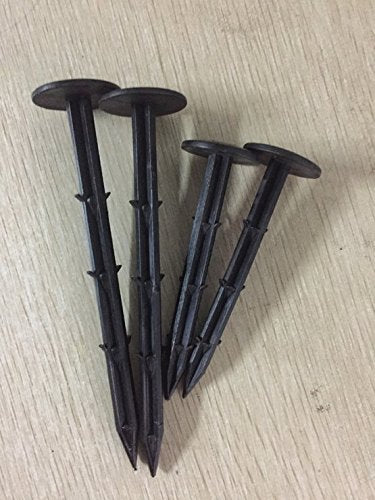 KINGLAKE weather-resistant stakes withstand outdoor conditions during projects.