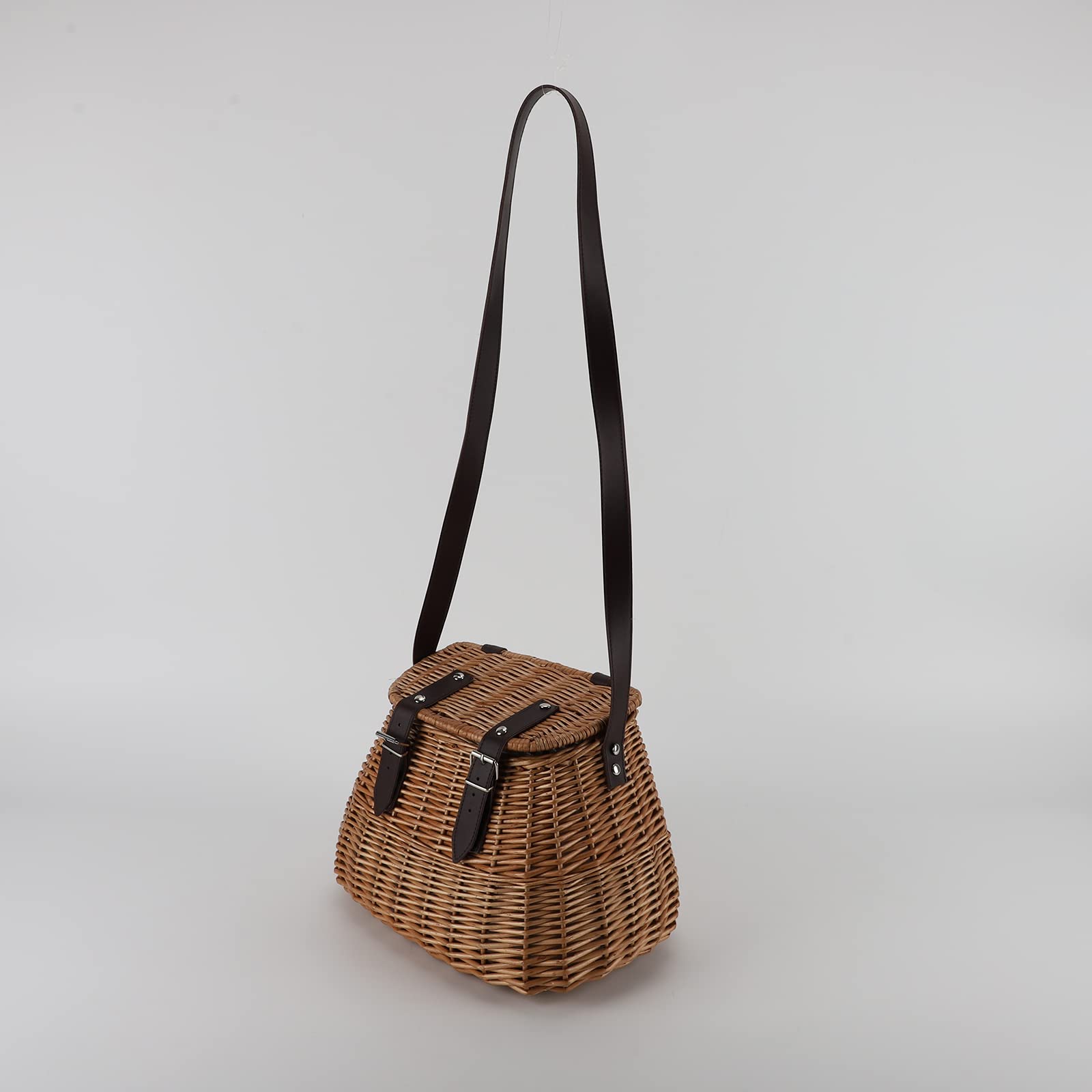 KINGWILLOW basket dimensions 12.2 x 7.48 x 9.06 inches for versatile packing