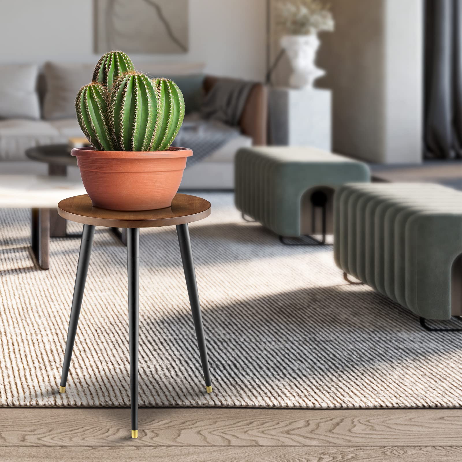 KINNARY plant stand side angle highlights slim profile and stable legs for corners.