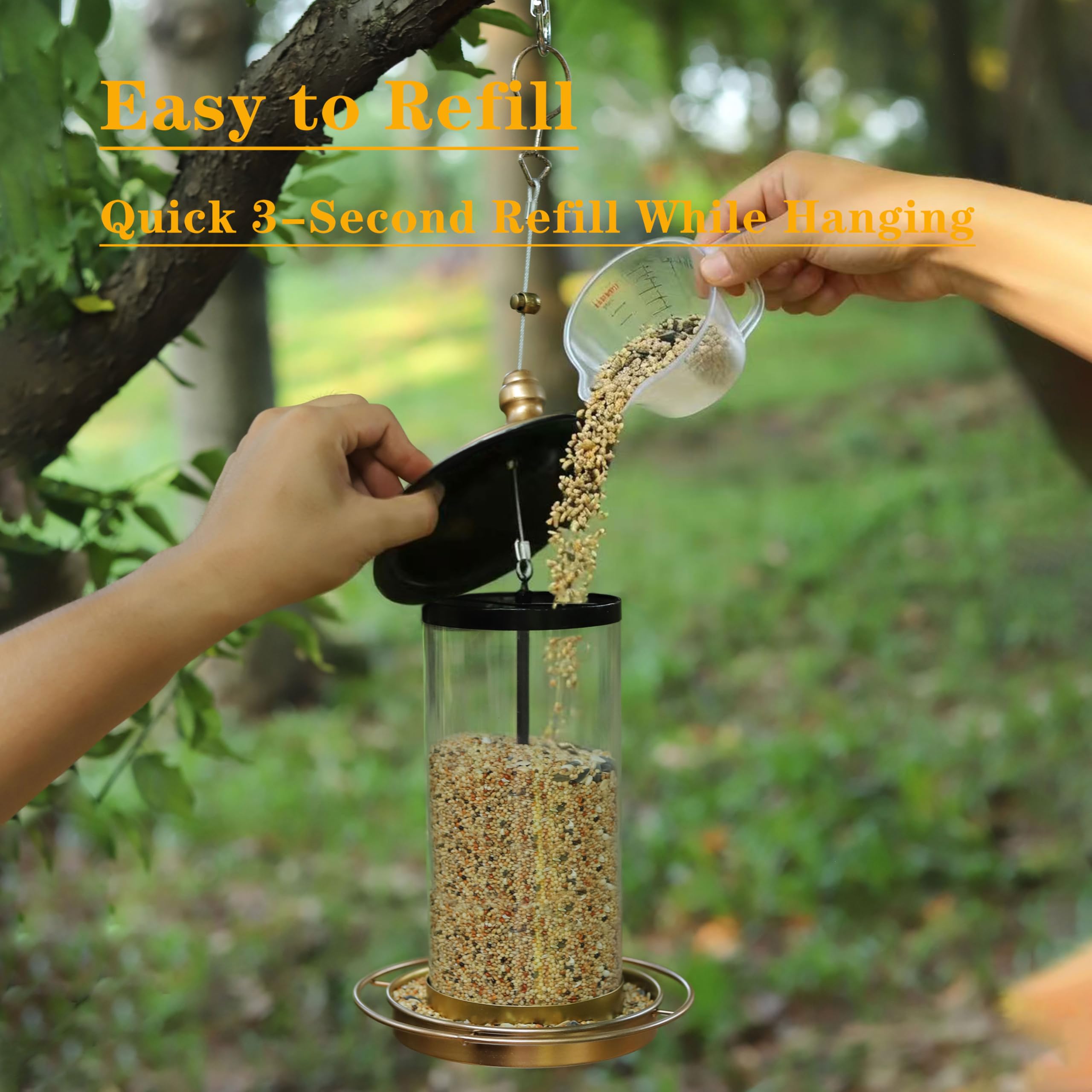 KiRuan Deco squirrel-proof-hook guards the top while hung.