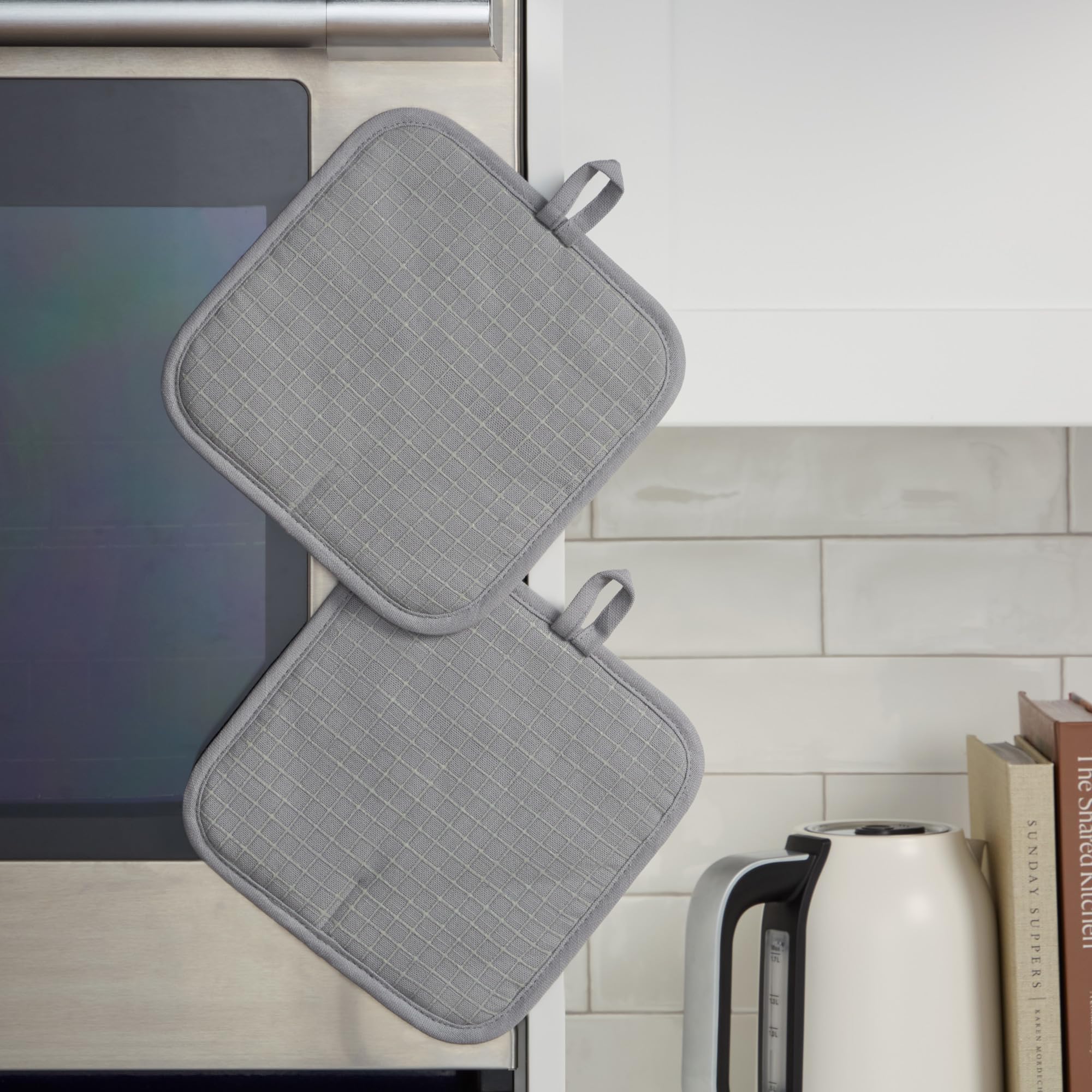 KitchenAid Gridlines potholder machine washable design for easy cleanup