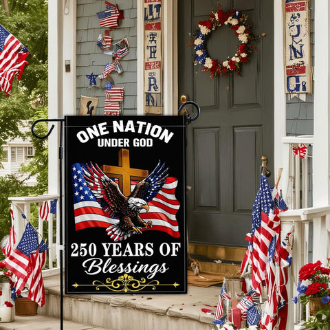Kmxzint Patriotic yard flag hanging setup shows easy outdoor installation.