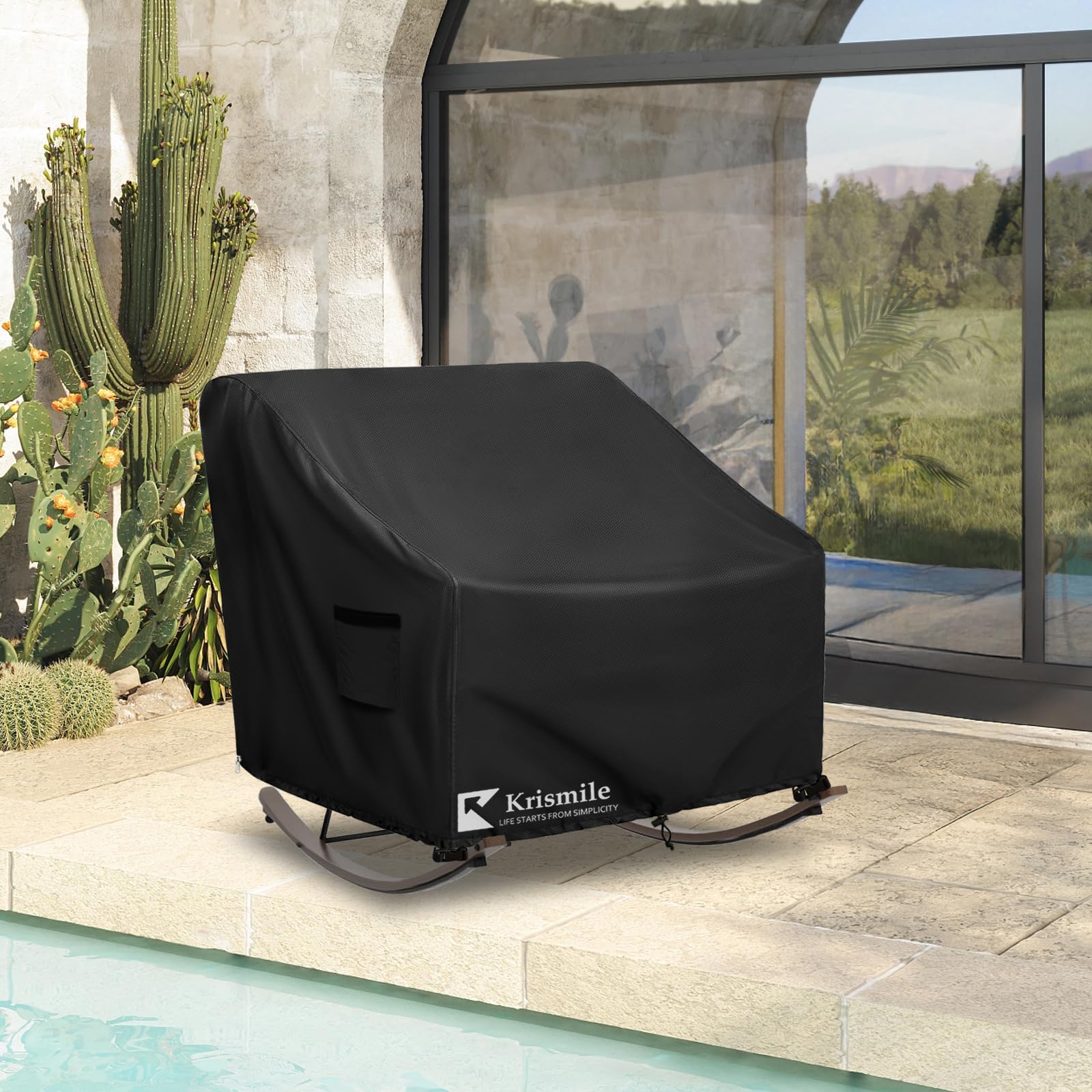 Krismile cover easy-clean design rinses clean with a hose after exposure to dirt.