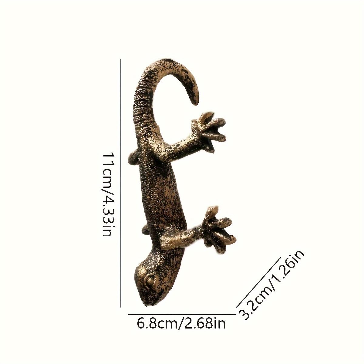 Kudriod gecko climbing lizard statue adds whimsy to shelves or fences.
