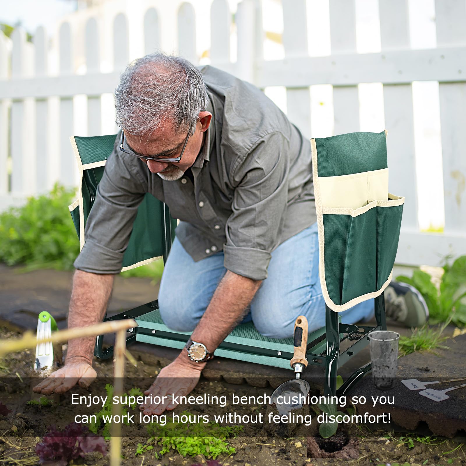 KVR Garden kneeler makes a great gift for gardeners of all ages.