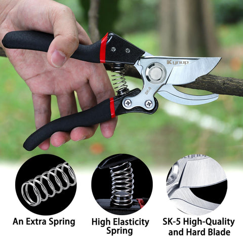 Kynup pruning shears lock mechanism enabling safe one-handed use.