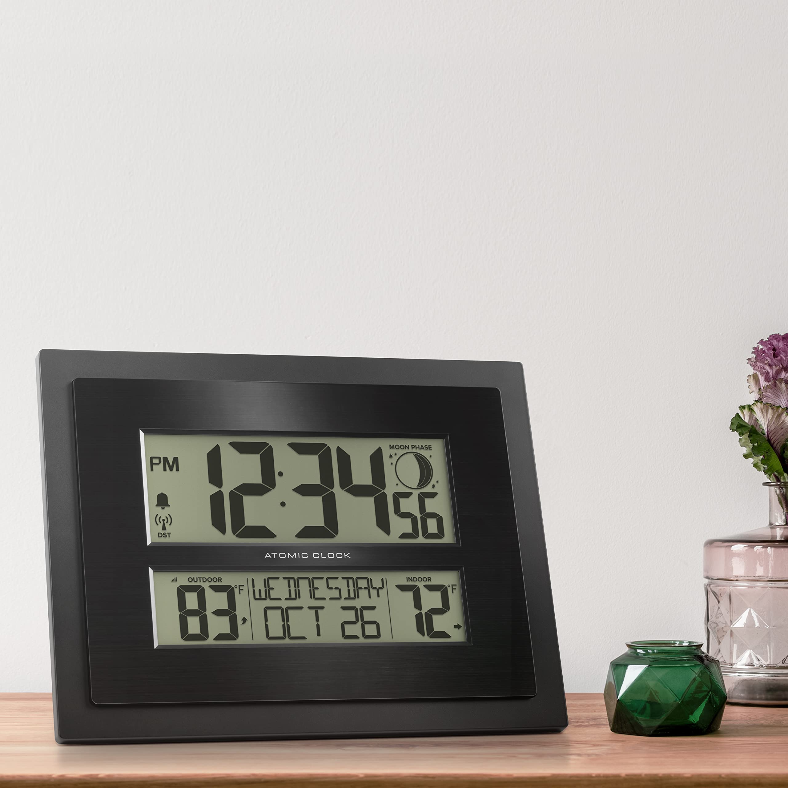 La Crosse crescendo alarm with 10-minute snooze option.
