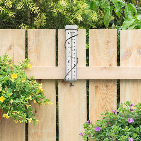 La Crosse 704-08967-INT removable tube for simple emptying and cleaning
