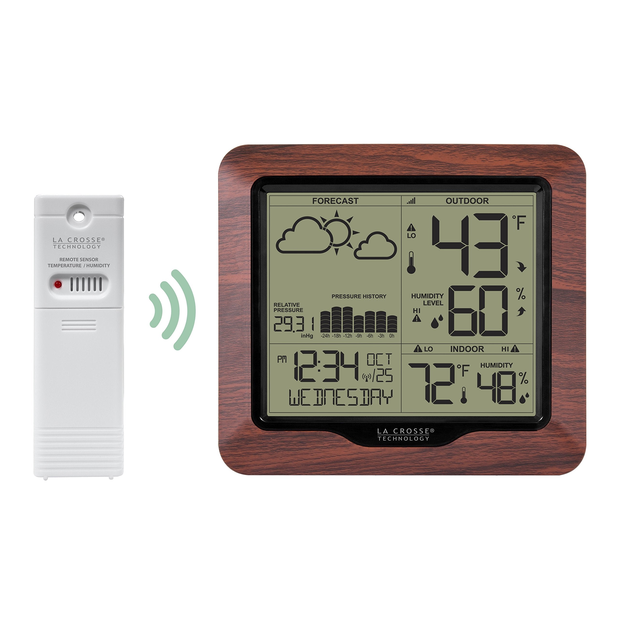 La Crosse Technology 308-1417BL forecast icons show daily trends at a glance.