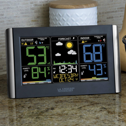 La Crosse backlight control helps save power while staying readable.