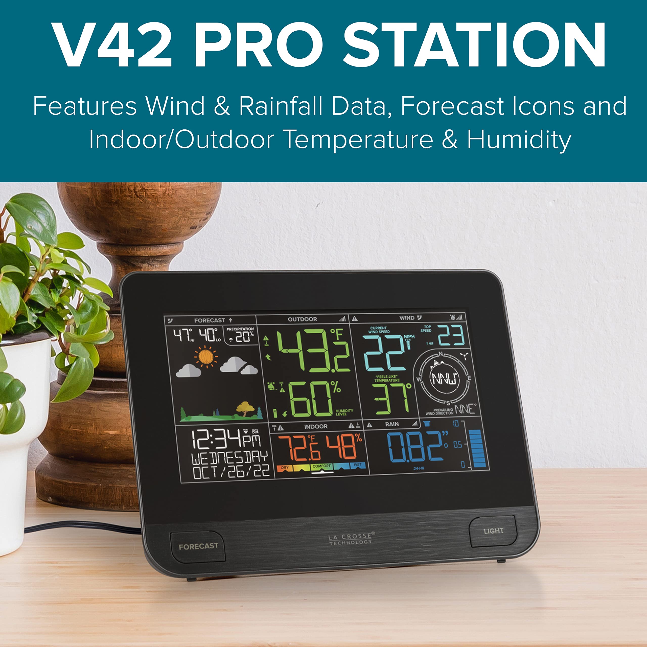 La Crosse V42-PRO-INT forecast view supports planning outdoor activities confidently