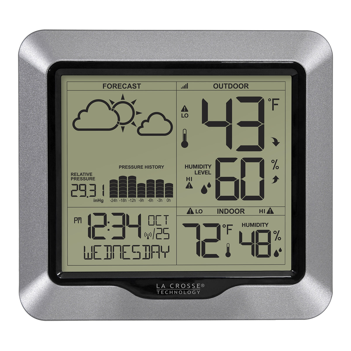 La Crosse Technology weather station front display with clear trend icons.