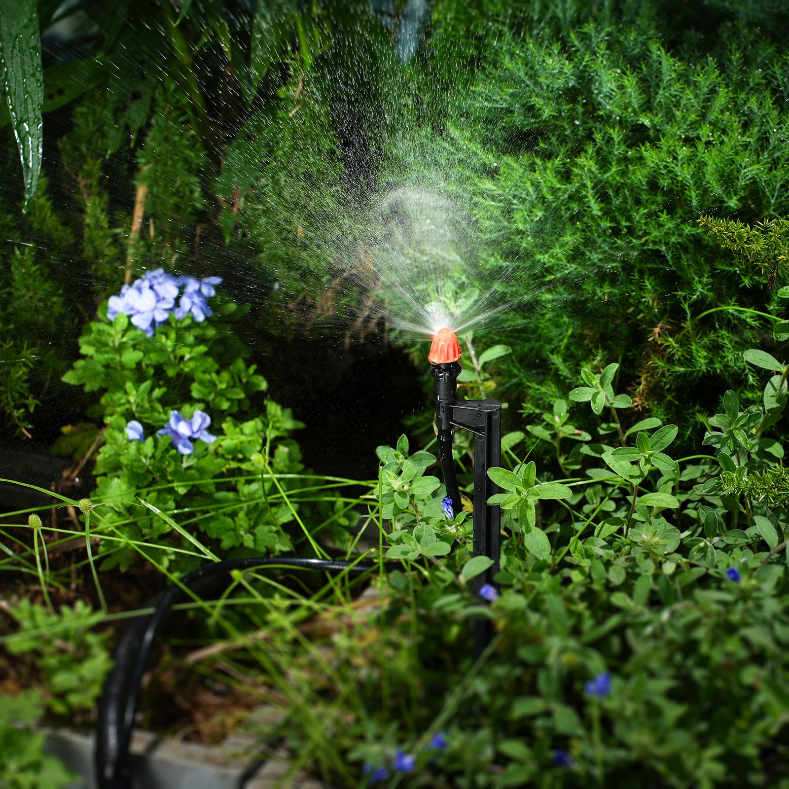 La Farah versatile sprinkler heads suit flowers, vegetables, herbs, and shrubs.