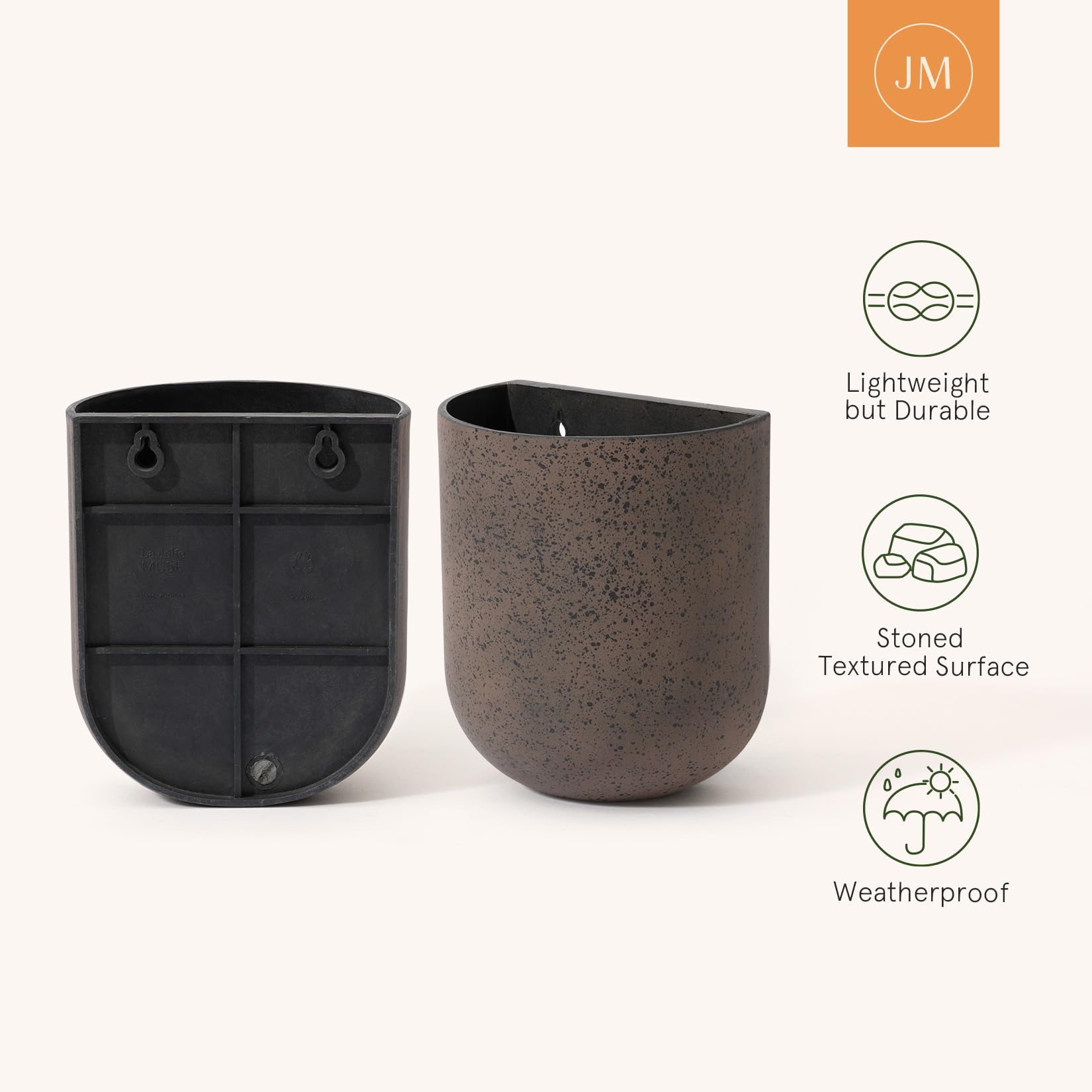 LA JOLIE MUSE set includes back holes for quick mounting.