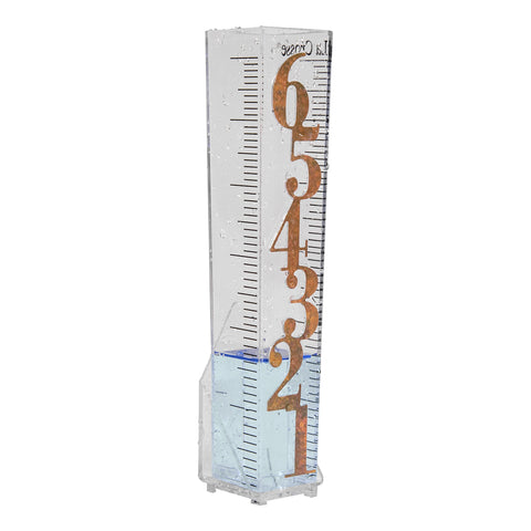 La Crosse 705-110 rain gauge with removable rain collector for quick cleaning.