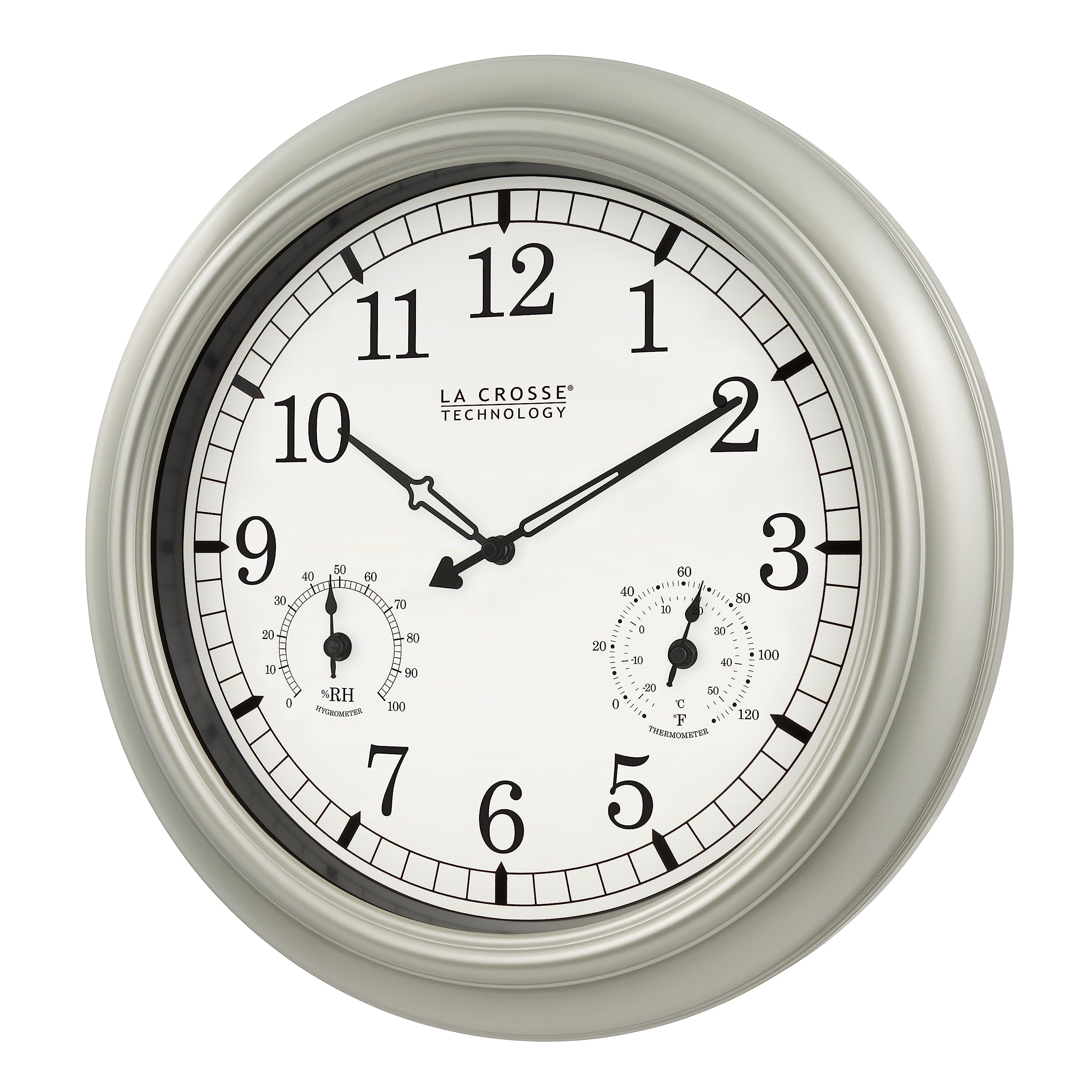 La Crosse Technology WT-3181PL-Q clock face detail with large numerals for easy viewing.