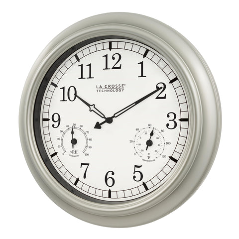 La Crosse Technology WT-3181PL-Q clock face detail with large numerals for easy viewing.