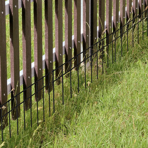 LADECH 10-pack fence components ready for patio and garden use.