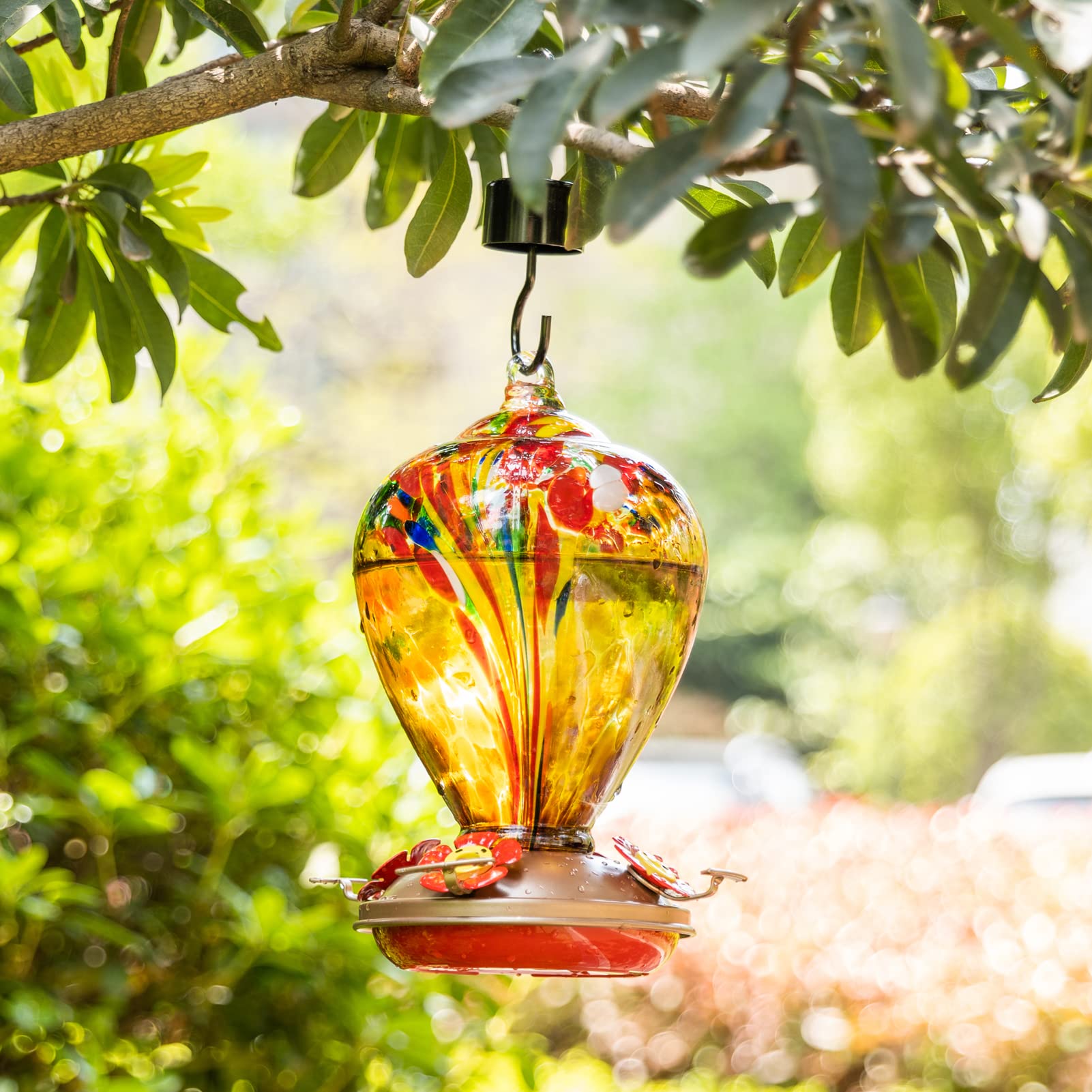 LaElvish Garden leakproof copper ports highlight durable, mess-free feeding experience.