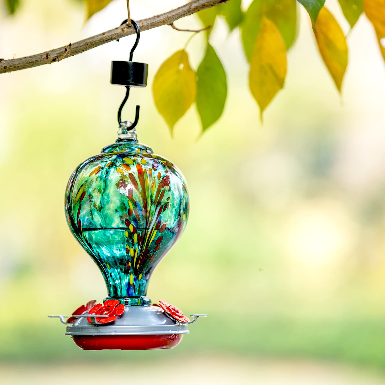LaElvish Garden Teal feeder color suits seasonal décor while attracting hummingbirds to your yard.