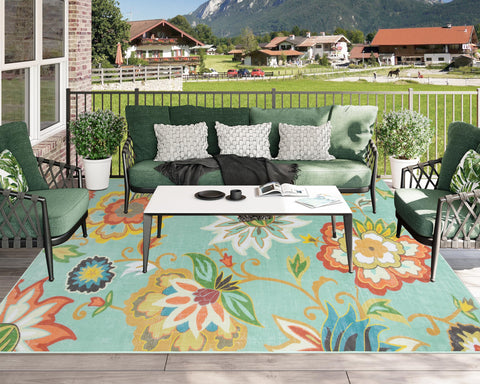 Lahome floral rug easy-clean and foldable for versatile storage.
